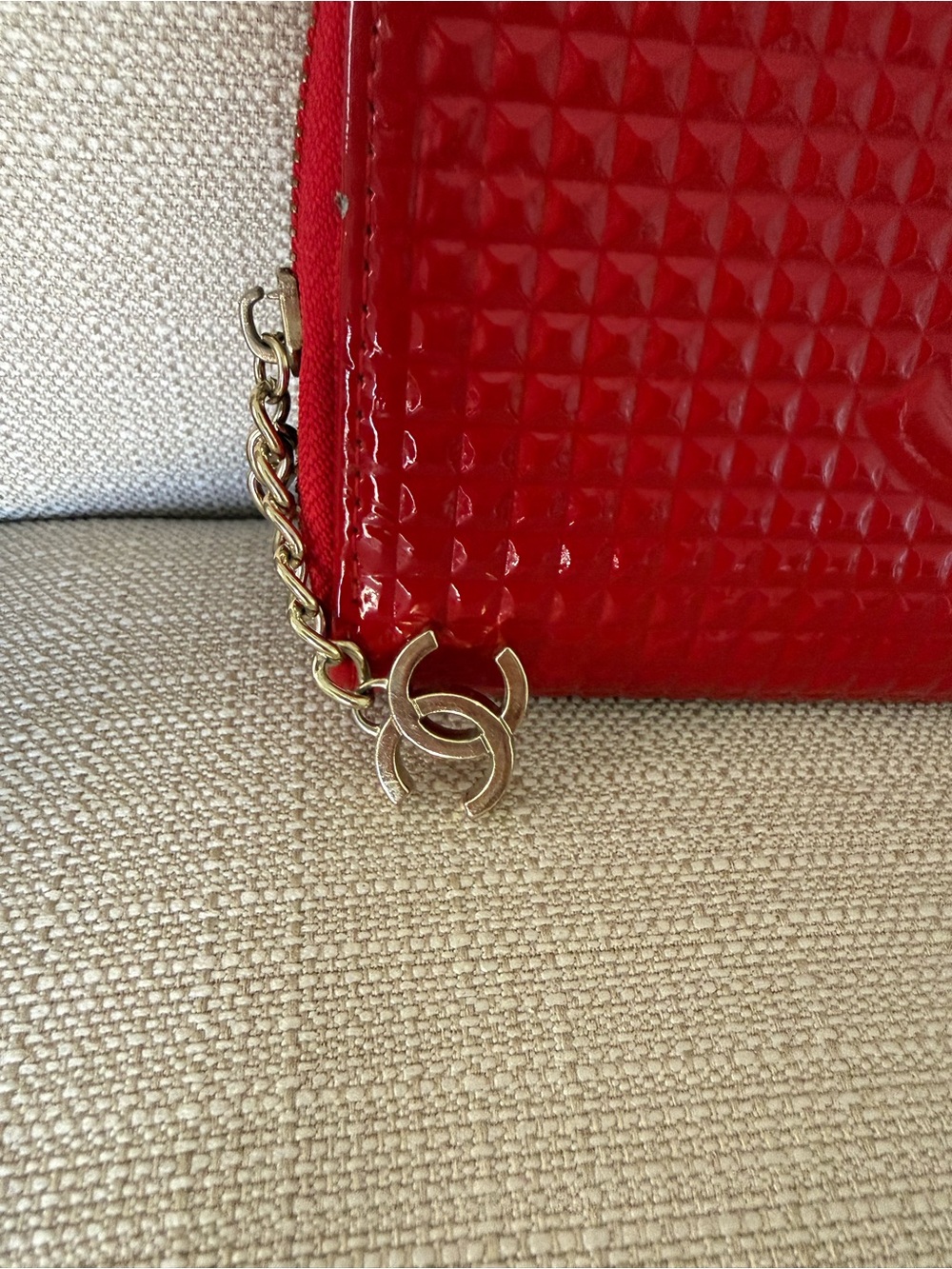 CHANEL Red Patent Quilted Zip-Around Wallet with CC Charm - Picture 2 of 9
